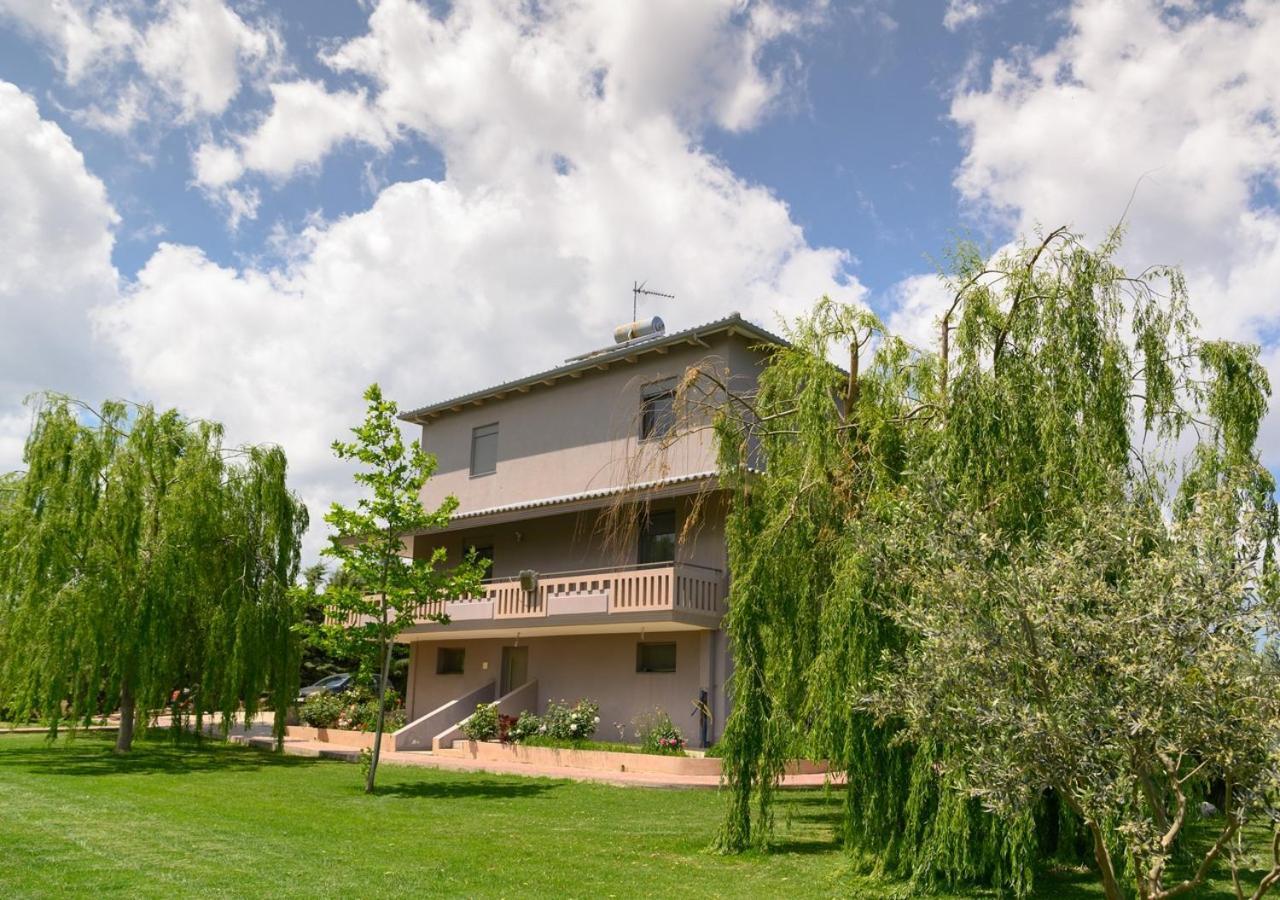 Villa In Nature Mitopoli Zewnętrze zdjęcie